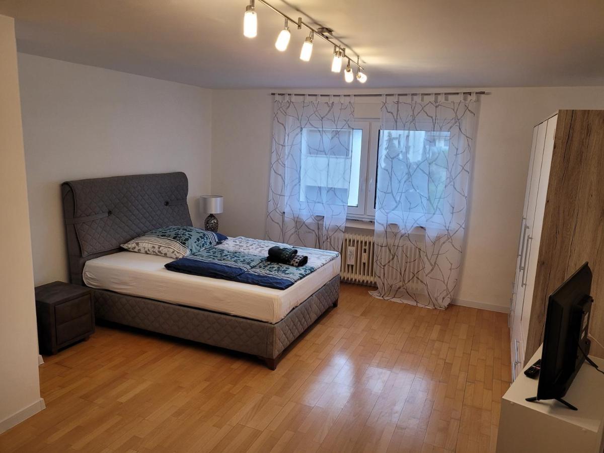 Ferienwohnung Anna Oftersheim Schwetzingen Hockenheim 3 Zimmer Mit Balkon Buitenkant foto